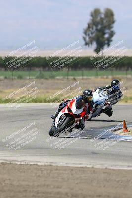 media/May-25-2025-Lets Ride (Sun) [[0ff033e448]]/B Group/1120am (Grapevine)/
